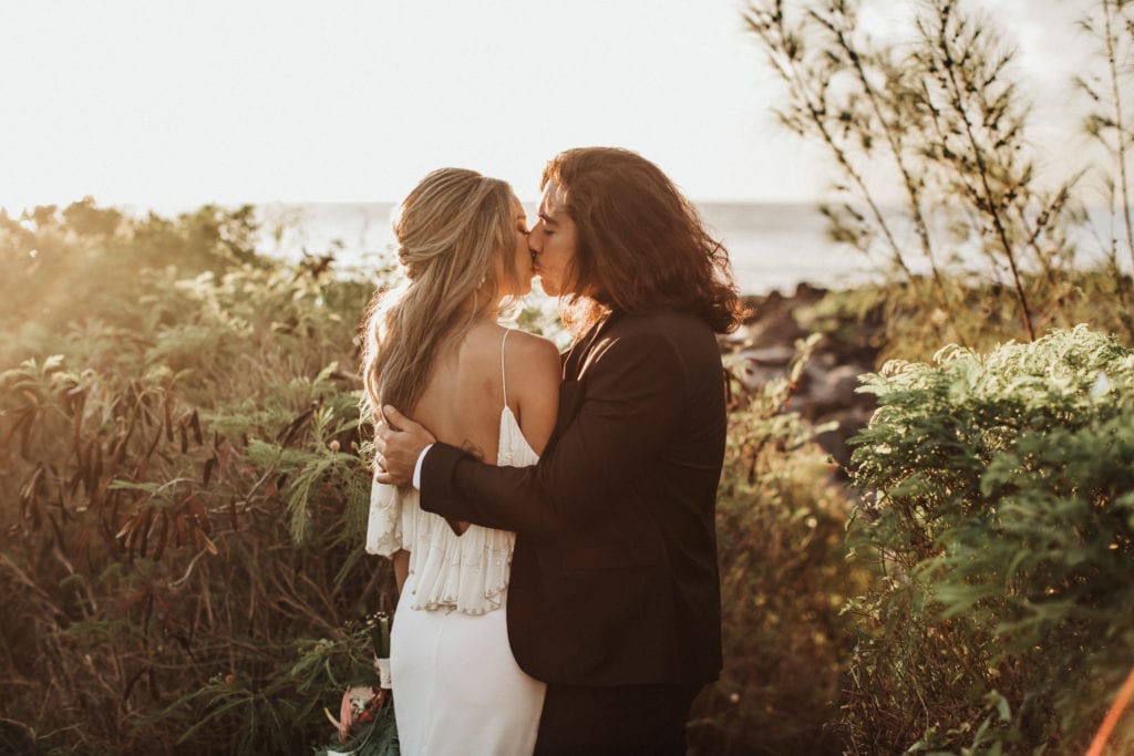 Maui Elopement Wedding Couple kissing
