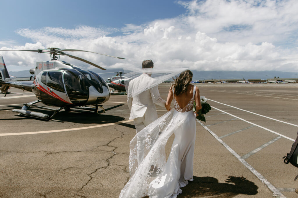 Maui helicopter wedding to Hana